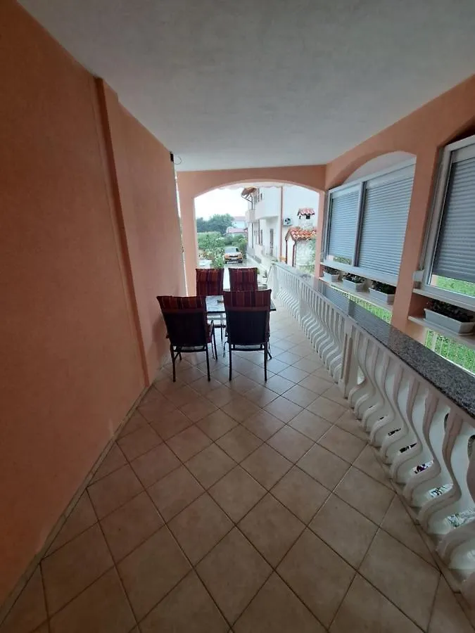 Apartments Ivica Starigrad Paklenica